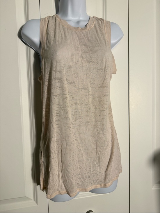 lululemon athletica Tops - lululemon athletica Sleeveless Crewneck Tank in Light Beige